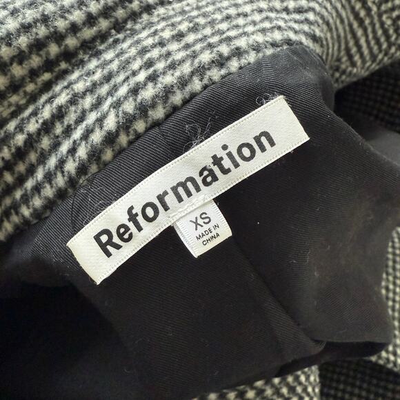 Reformation Houndstooth Peacoat - Picture 5 of 5